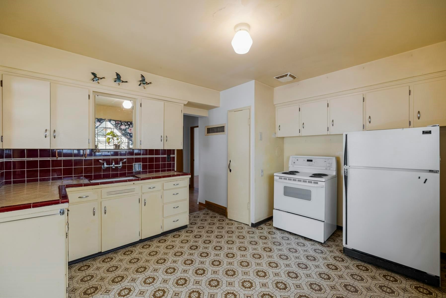 7544 Main Street, Vancouver, BC, V5V 3R6 - 31