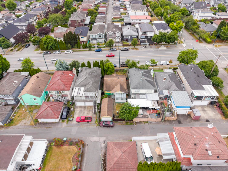 7544 Main Street, Vancouver, BC, V5V 3R6 - 16