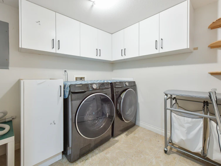 18043 70 Avenue, Surrey, BC, V3S 6X3 - 14