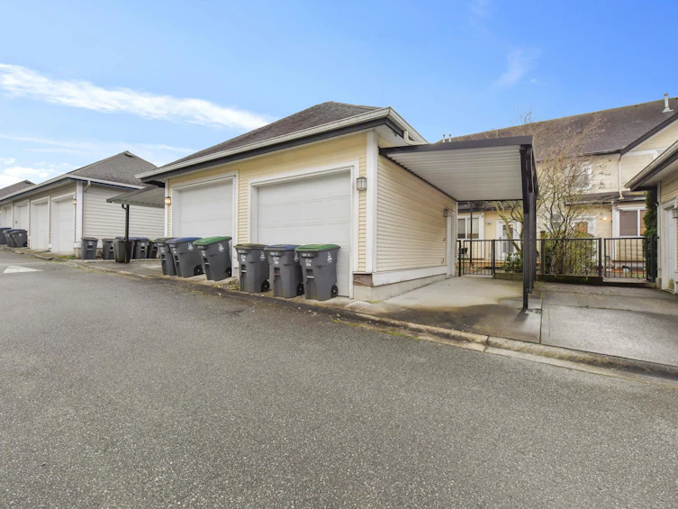 18043 70 Avenue, Surrey, BC, V3S 6X3 - 25