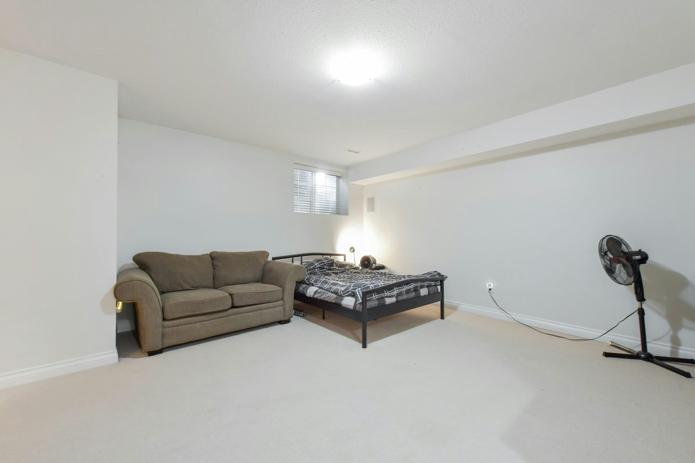 18043 70 Avenue, Surrey, BC, V3S 6X3 - 12