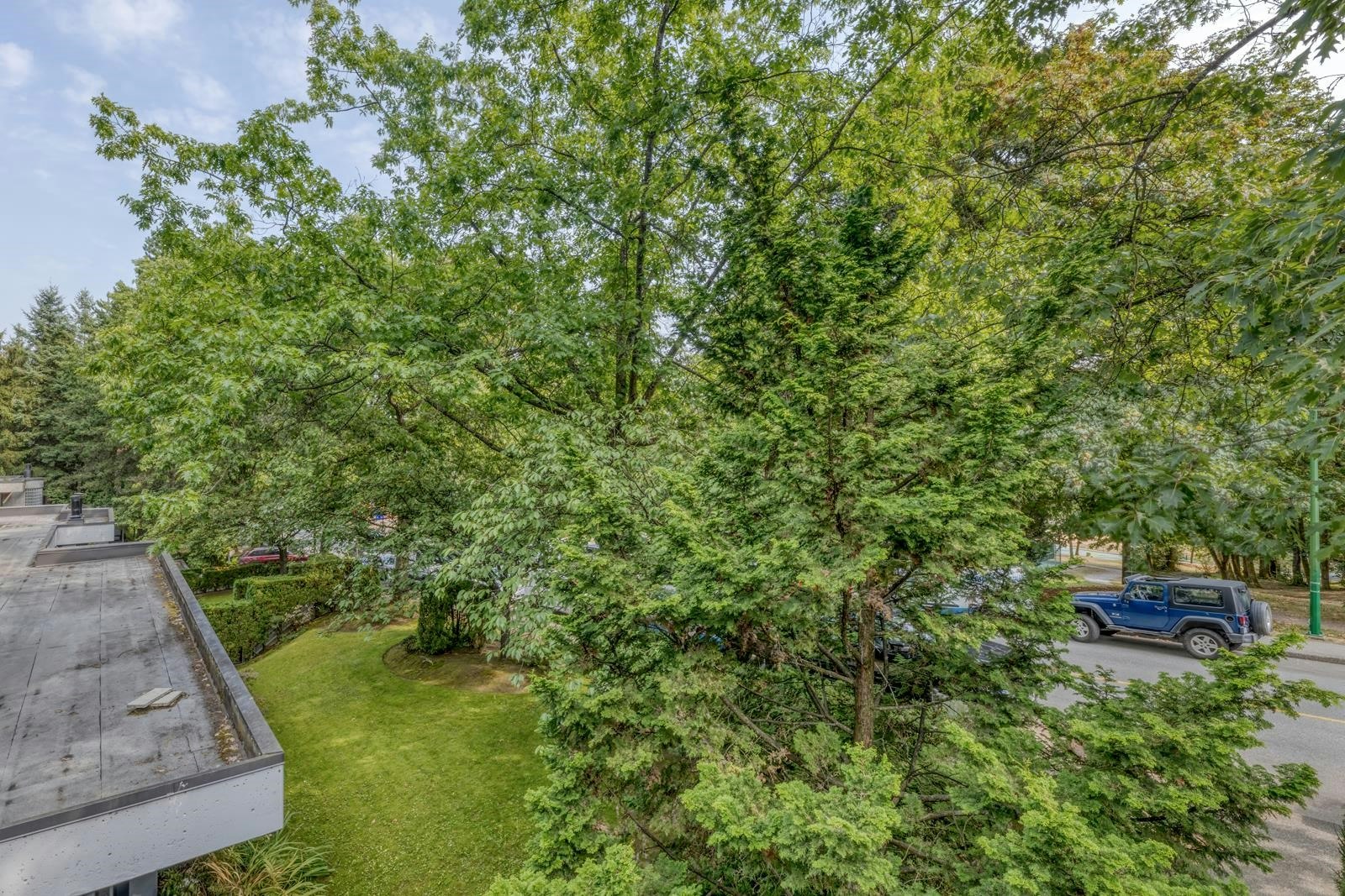 T4907-3980 Carrigan Court, Burnaby, BC, V3N 4S6