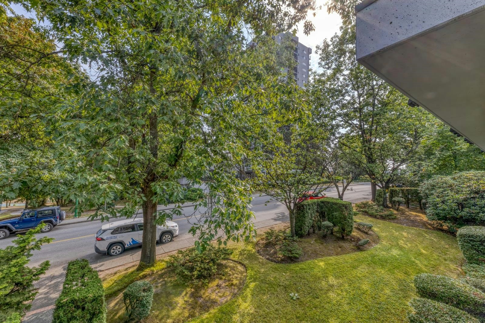 T4907-3980 Carrigan Court, Burnaby, BC, V3N 4S6