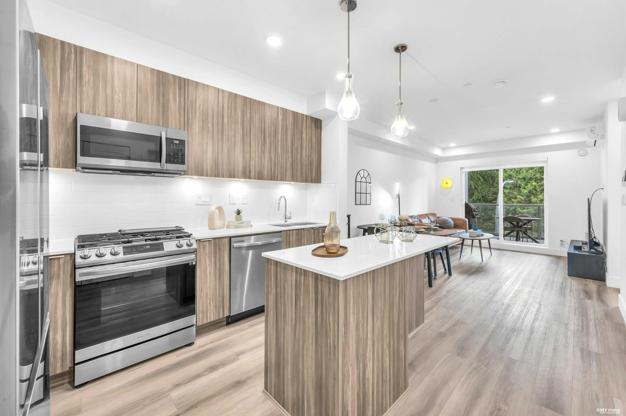A310-8447 202 Street, Langley, BC, V2Y 4K2