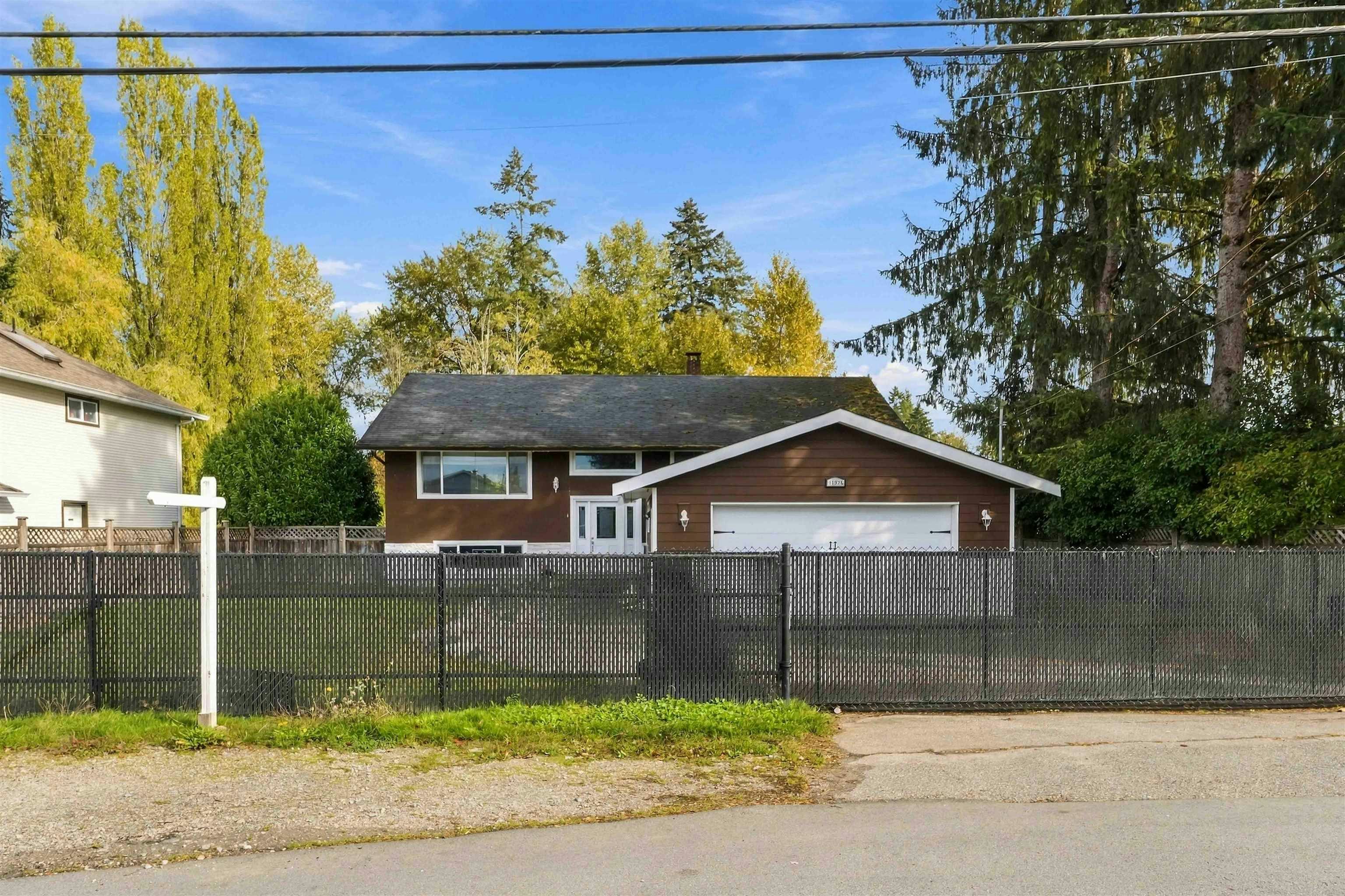 11926 236 Street, Maple Ridge, BC, V4R 2G2