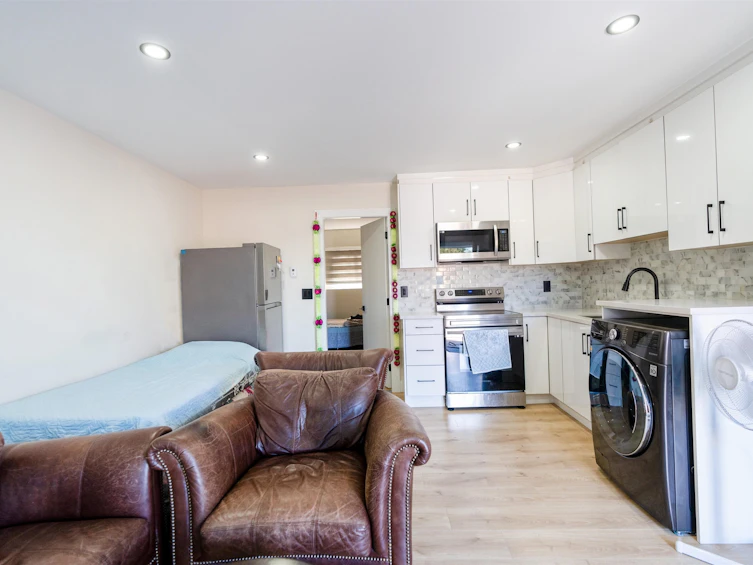 10362 125 Street, Surrey, BC, V3V 4Y7 - 38