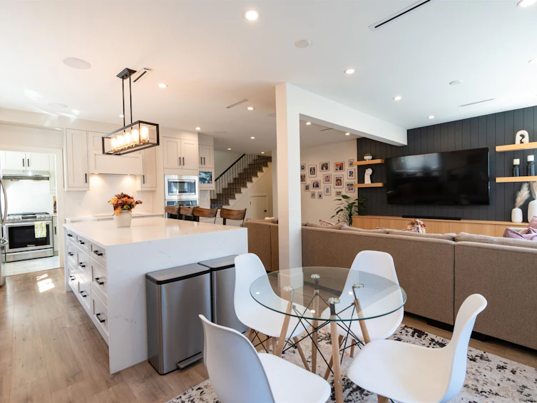 10362 125 Street, Surrey, BC, V3V 4Y7 - 8