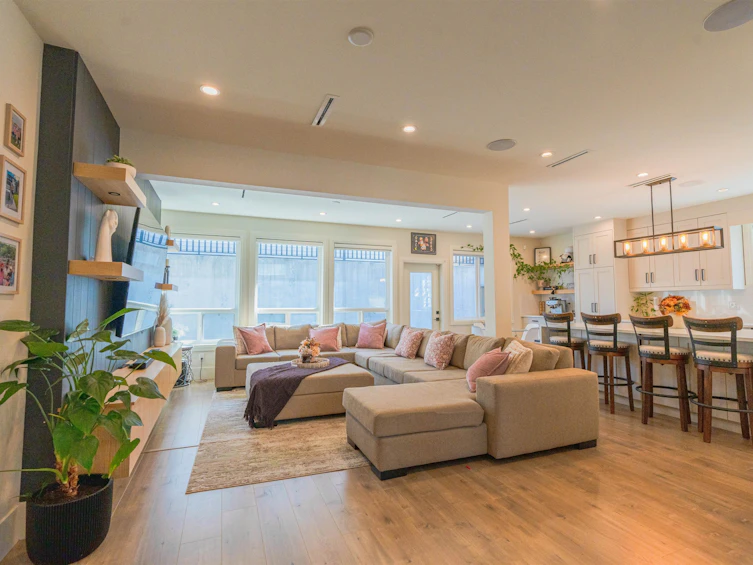 10362 125 Street, Surrey, BC, V3V 4Y7 - 7
