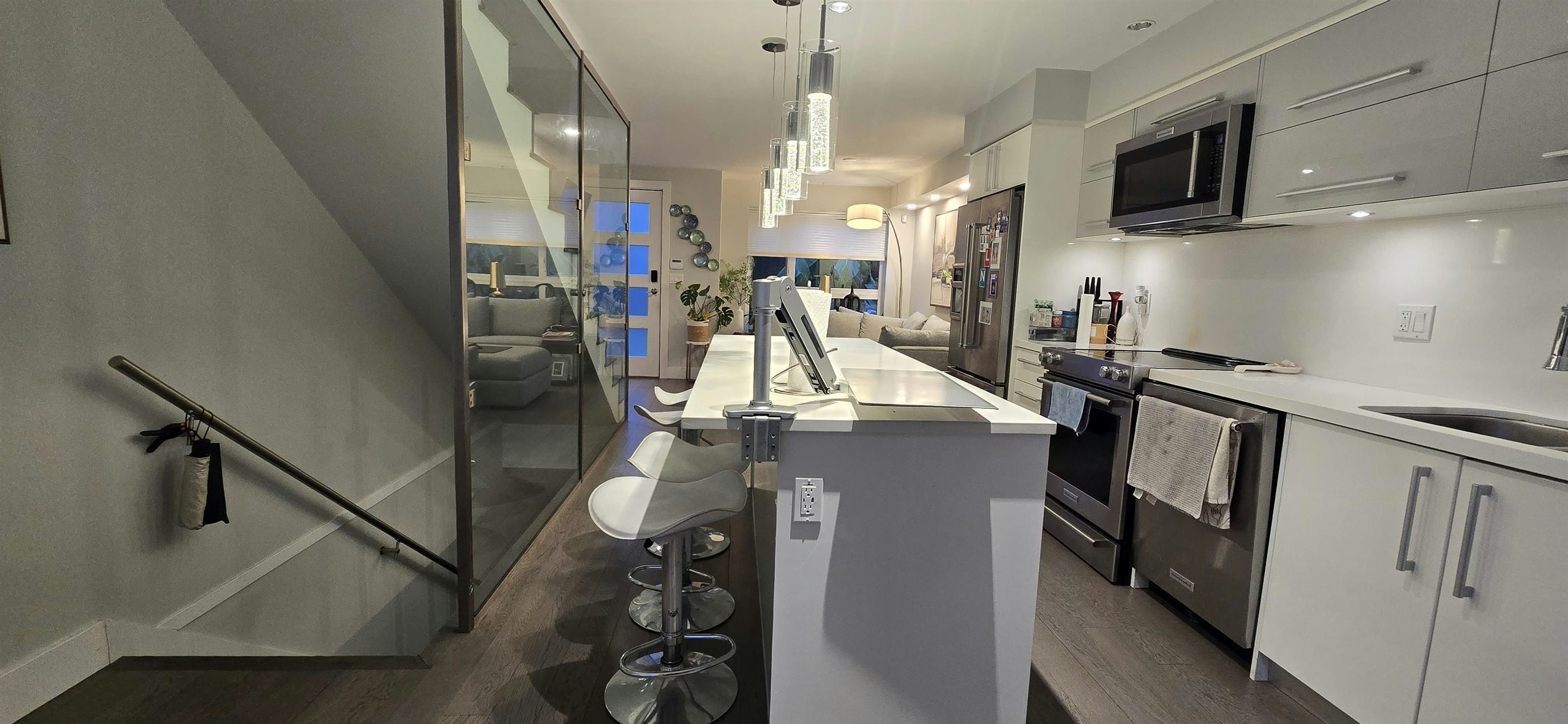 9-2358 Western Avenue, North Vancouver, BC, V7M 2L3 - 7