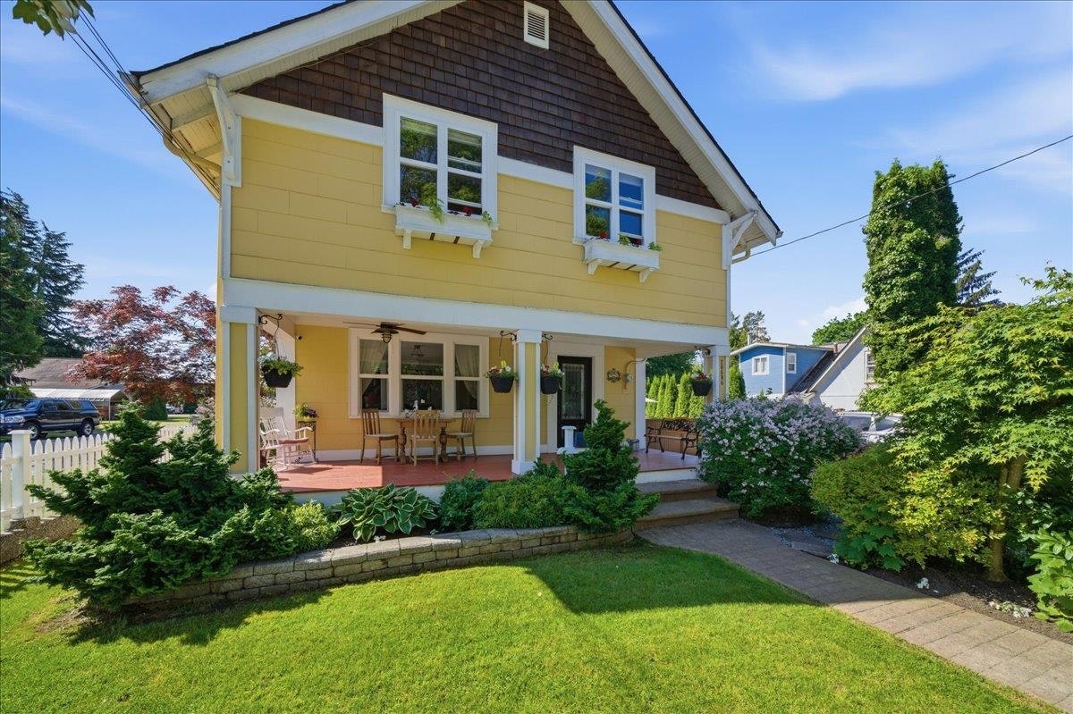 20590 Westfield Avenue, Maple Ridge, BC, V2X 1L4