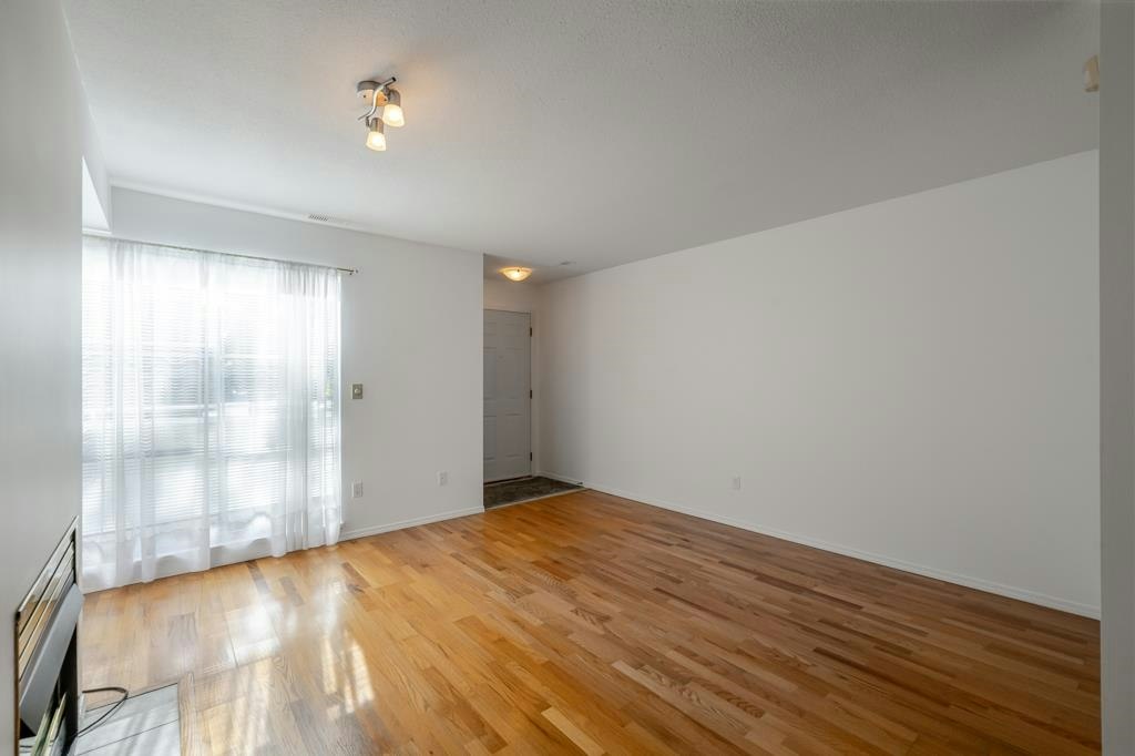 16-13713 72a Avenue, Surrey, BC, V3W 1K2 - 9