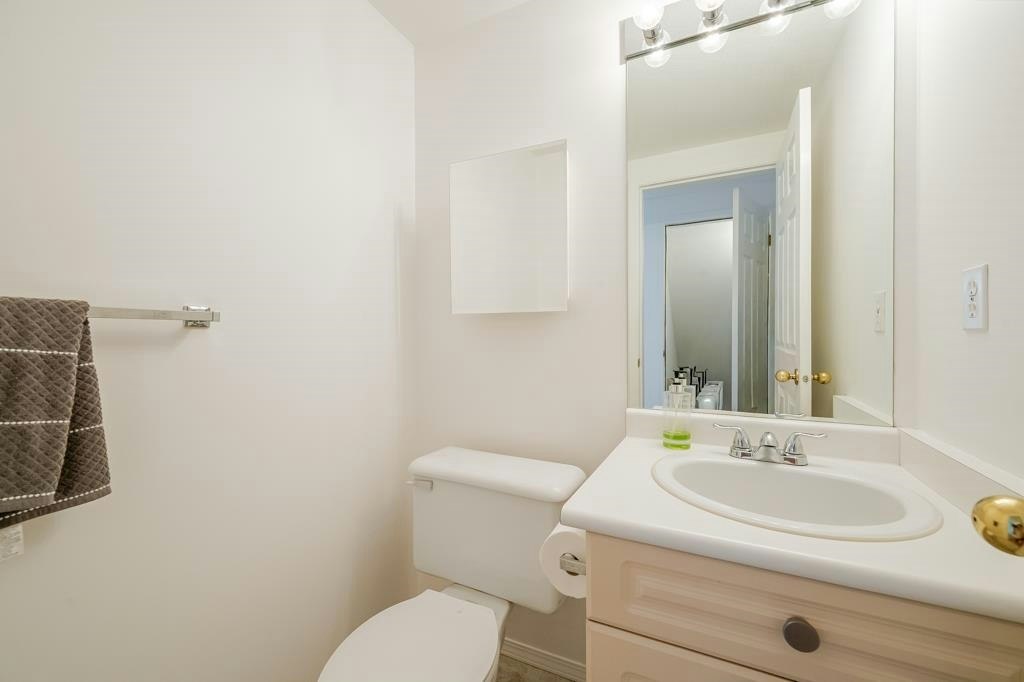 16-13713 72a Avenue, Surrey, BC, V3W 1K2 - 25