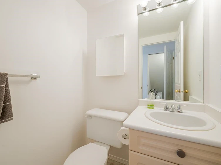 16-13713 72a Avenue, Surrey, BC, V3W 1K2 - 25