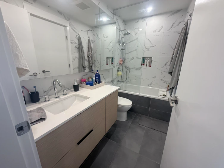 2510-4711 Hazel Street, Burnaby, BC, V5H 0J9 - 8
