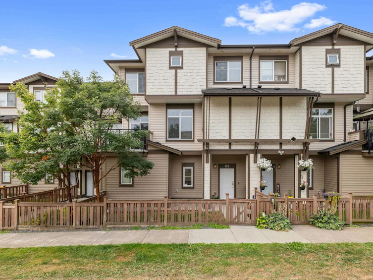 89-19433 68 Avenue, Surrey, BC, V4N 6M8
