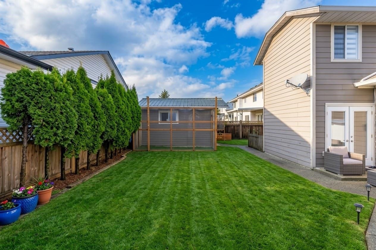 32066 Sorrento Avenue, Abbotsford, BC, V2T 5B7 - 4