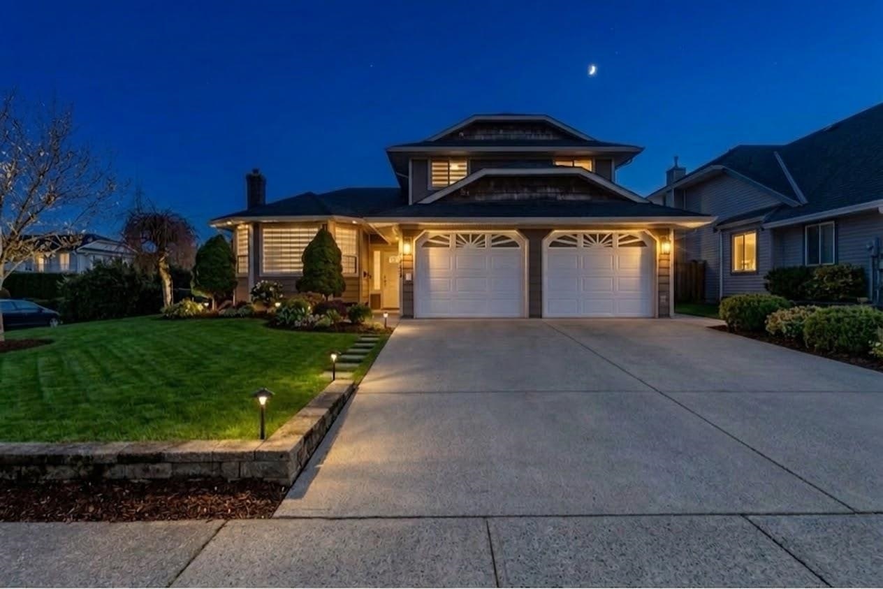32066 Sorrento Avenue, Abbotsford, BC, V2T 5B7