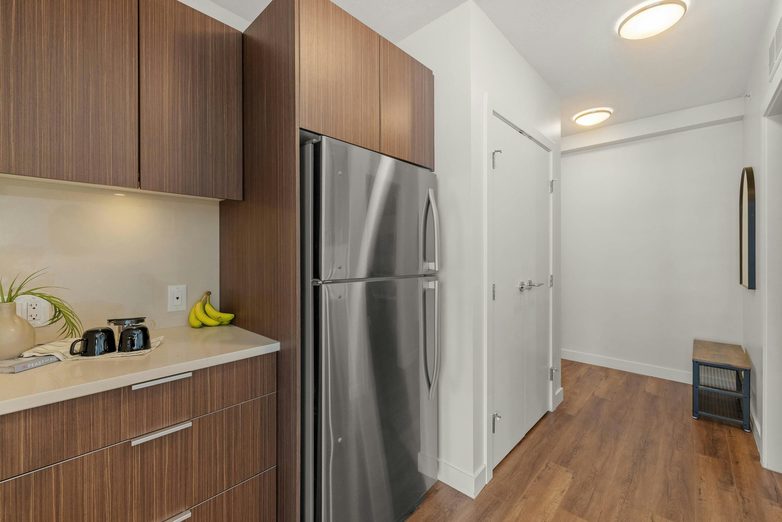 1201-13308 Central Avenue, Surrey, BC, V3T 0M4 - 6