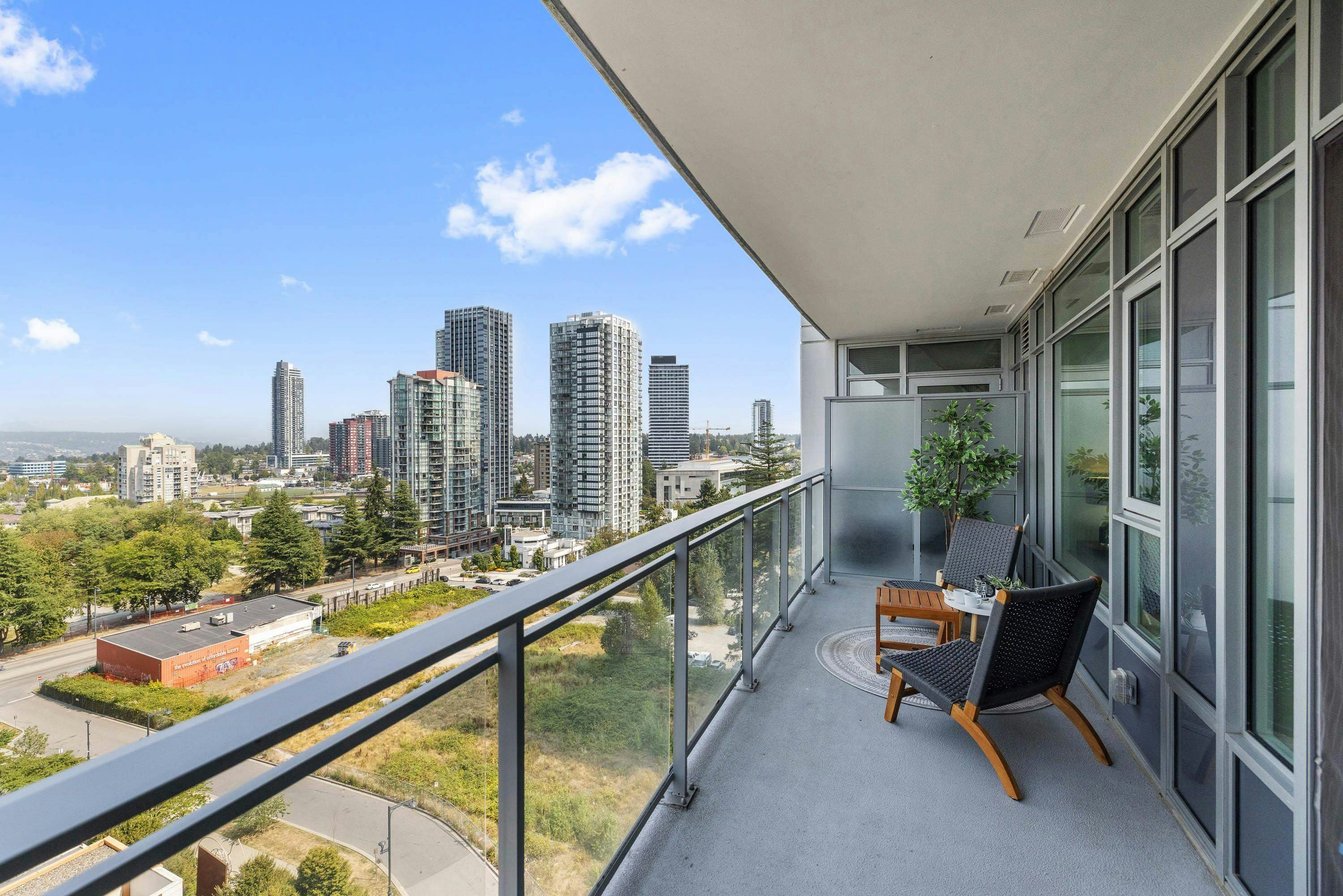 1201-13308 Central Avenue, Surrey, BC, V3T 0M4 - 13