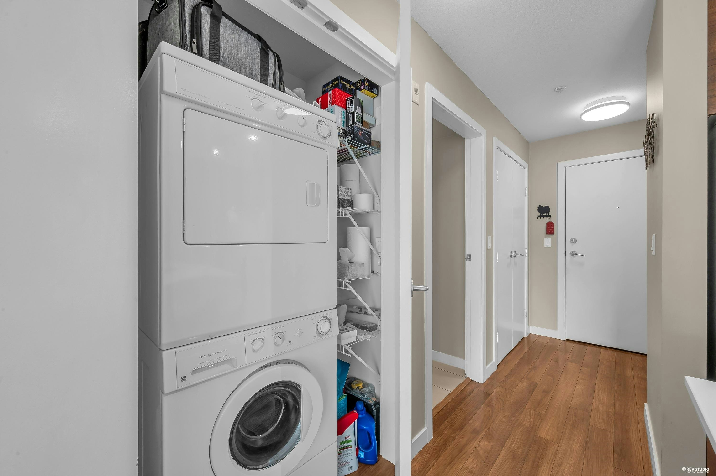 401-1677 Lloyd Avenue, North Vancouver, BC, V7P 0B1 - 15