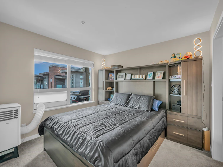 401-1677 Lloyd Avenue, North Vancouver, BC, V7P 0B1 - 11