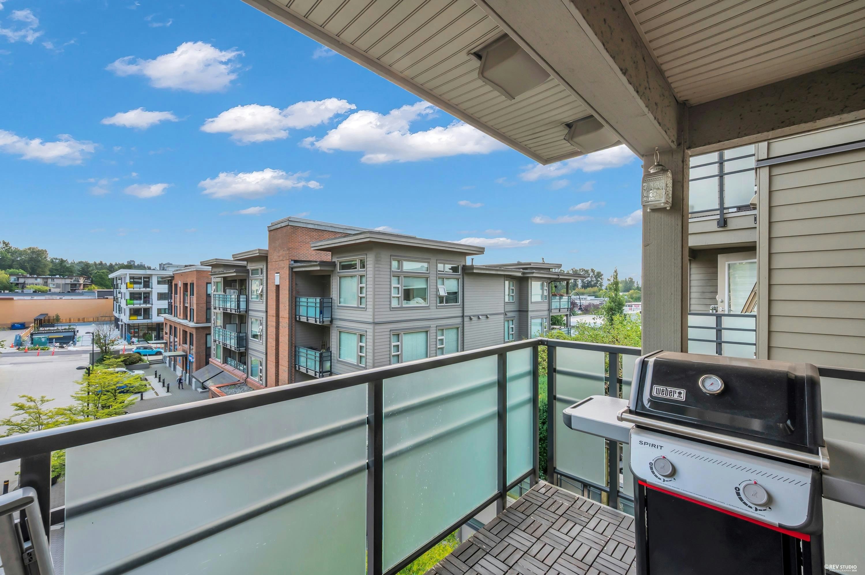401-1677 Lloyd Avenue, North Vancouver, BC, V7P 0B1 - 17
