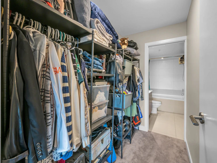 401-1677 Lloyd Avenue, North Vancouver, BC, V7P 0B1 - 14