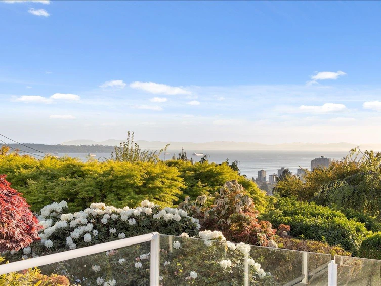 982 Braeside Street, West Vancouver, BC, V7T 2K8 - 13