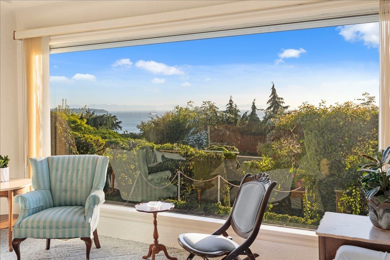 982 Braeside Street, West Vancouver, BC, V7T 2K8 - 7
