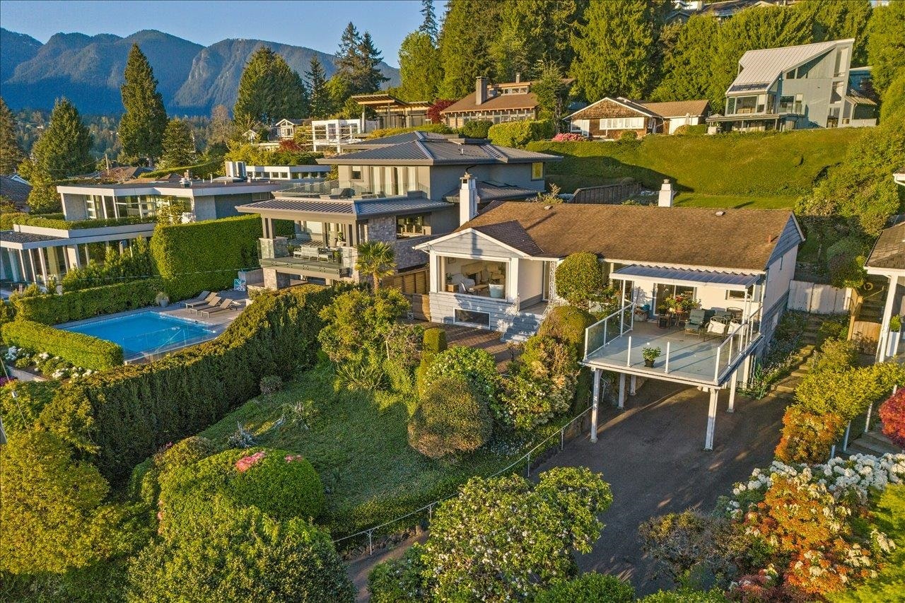 982 Braeside Street, West Vancouver, BC, V7T 2K8 - 33