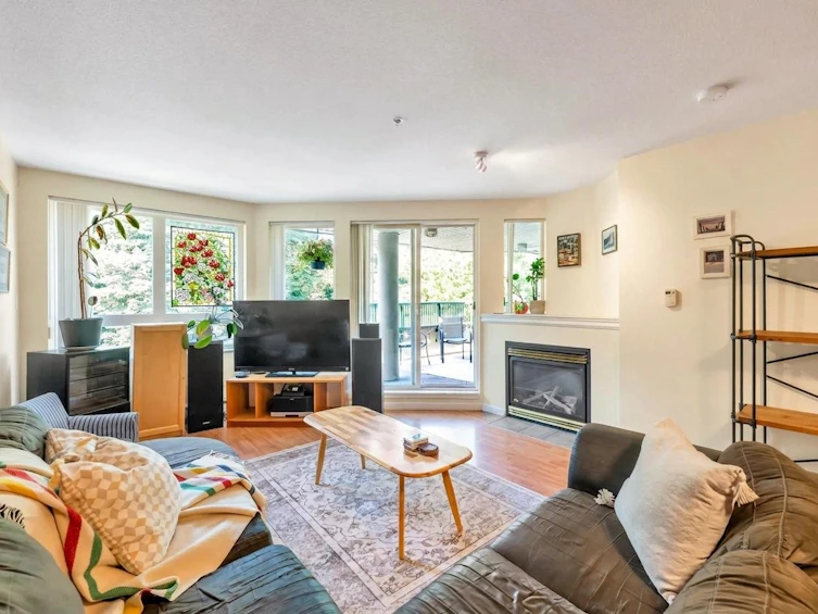 A304-2099 Lougheed Highway, Port Coquitlam, BC, V3B 1A8 - 8