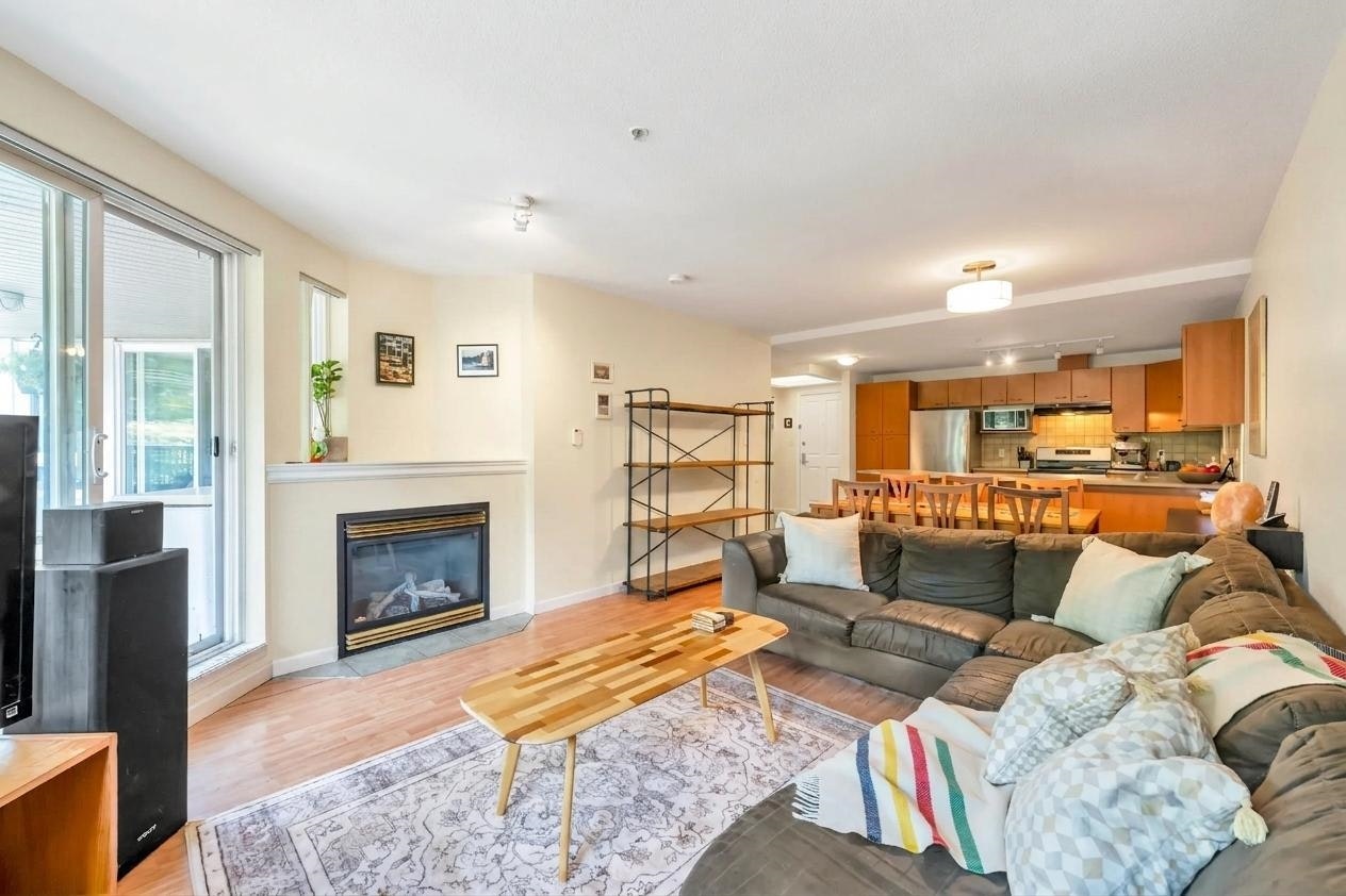 A304-2099 Lougheed Highway, Port Coquitlam, BC, V3B 1A8 - 6