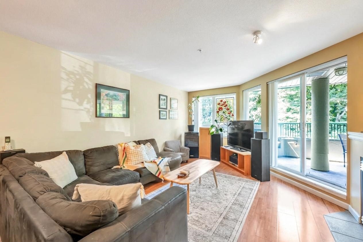 A304-2099 Lougheed Highway, Port Coquitlam, BC, V3B 1A8 - 7