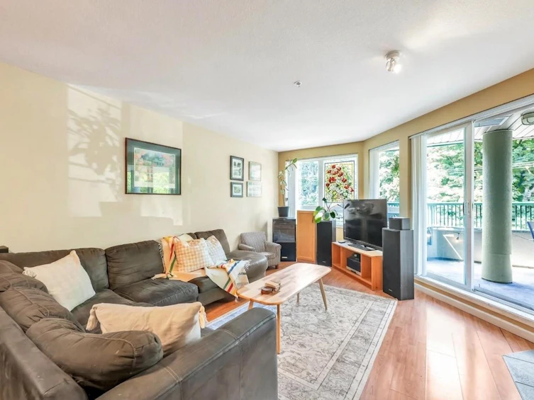 A304-2099 Lougheed Highway, Port Coquitlam, BC, V3B 1A8 - 7