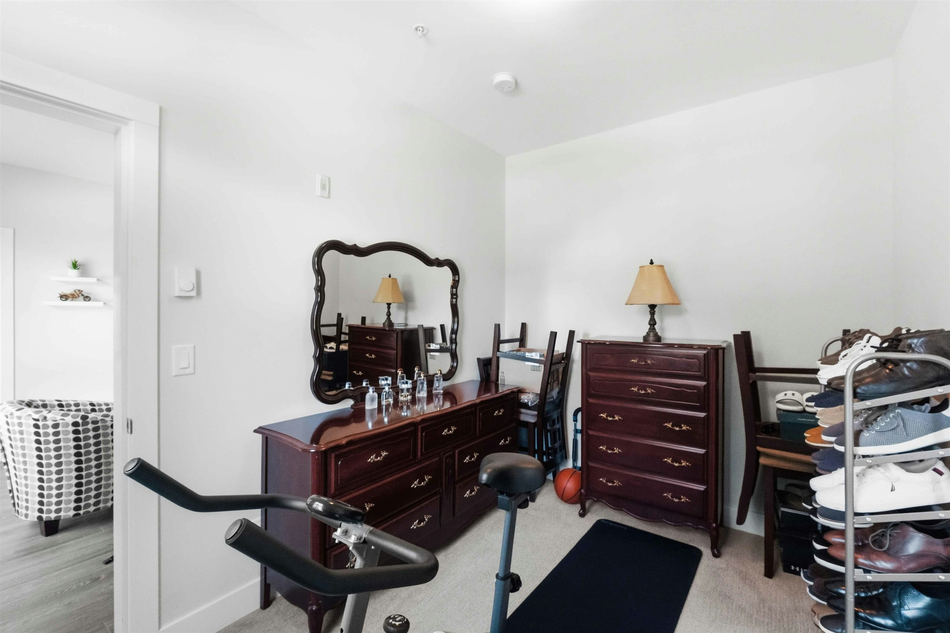 309-14605 Mcdougall Drive, Surrey, BC, V4P 0G7 - 11