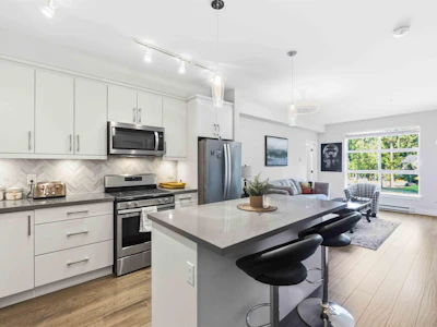 309-14605 Mcdougall Drive - 4