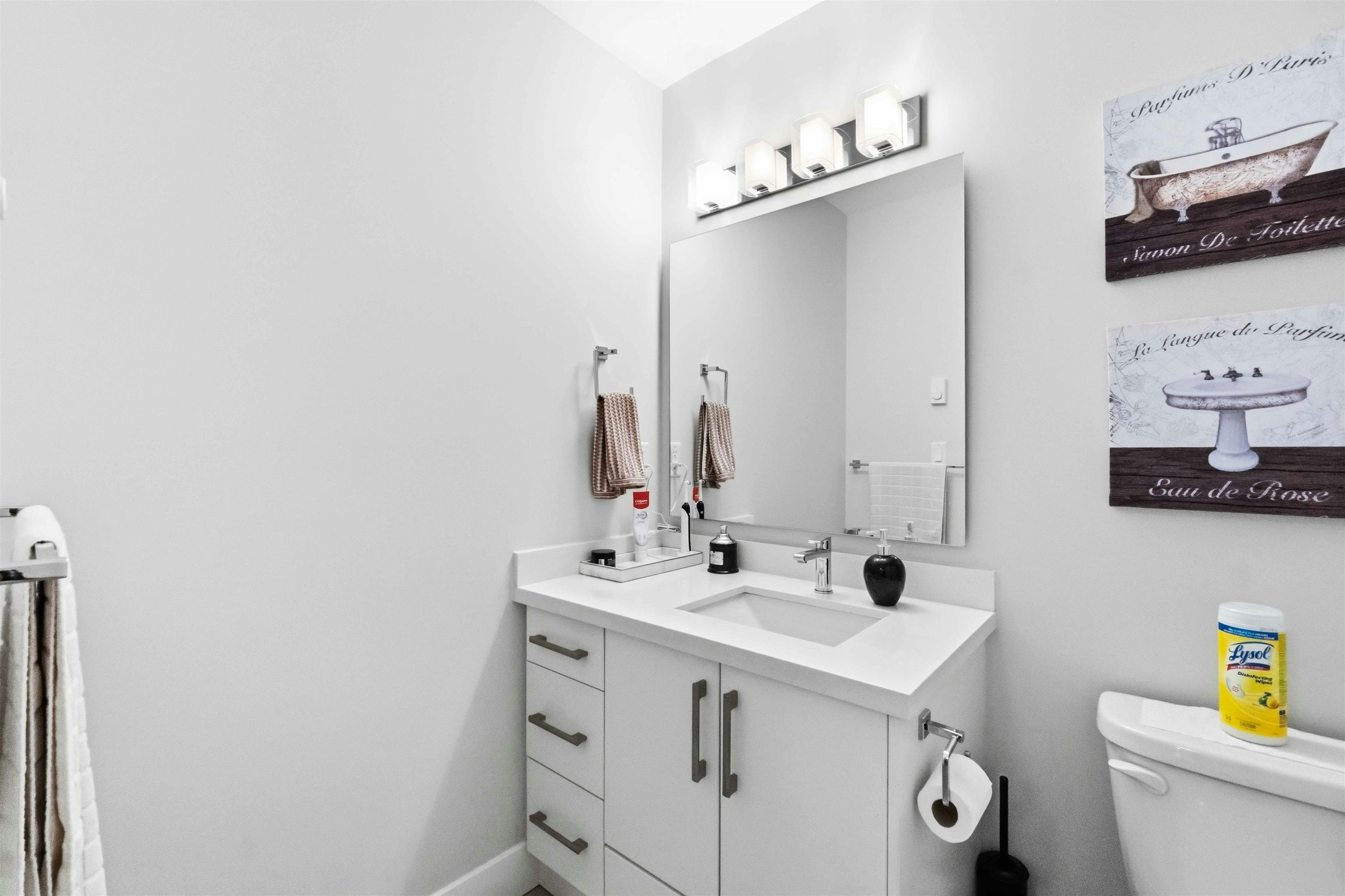 309-14605 Mcdougall Drive, Surrey, BC, V4P 0G7 - 14