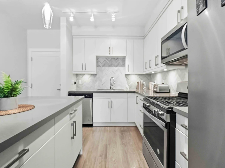 309-14605 Mcdougall Drive, Surrey, BC, V4P 0G7 - 27
