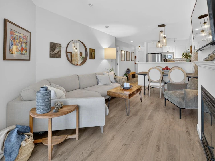 309-760 Kingsway, Vancouver, BC, V5V 3C1 - 9