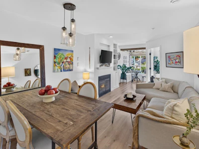 309-760 Kingsway - 5
