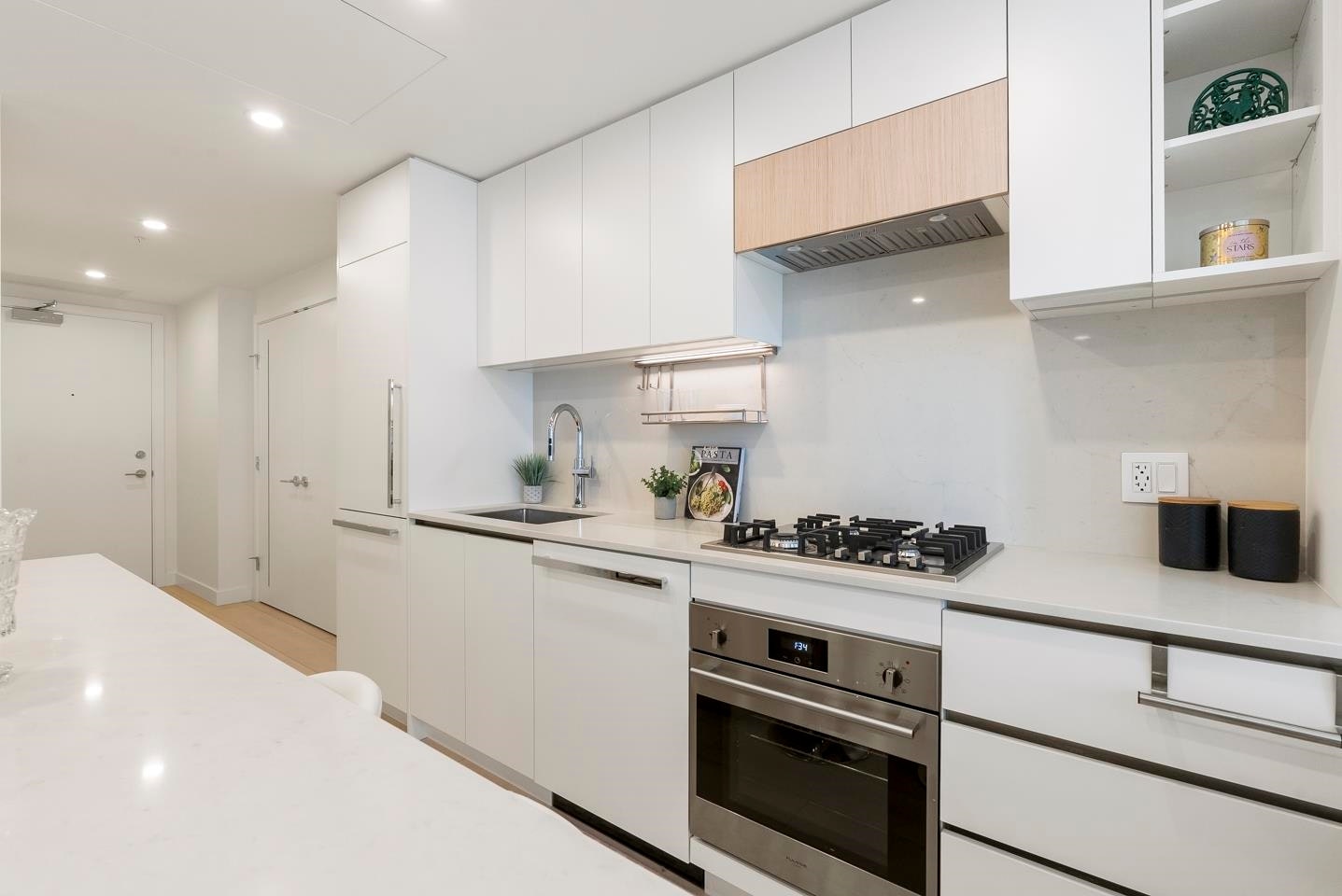411-13573 98a Avenue - 5