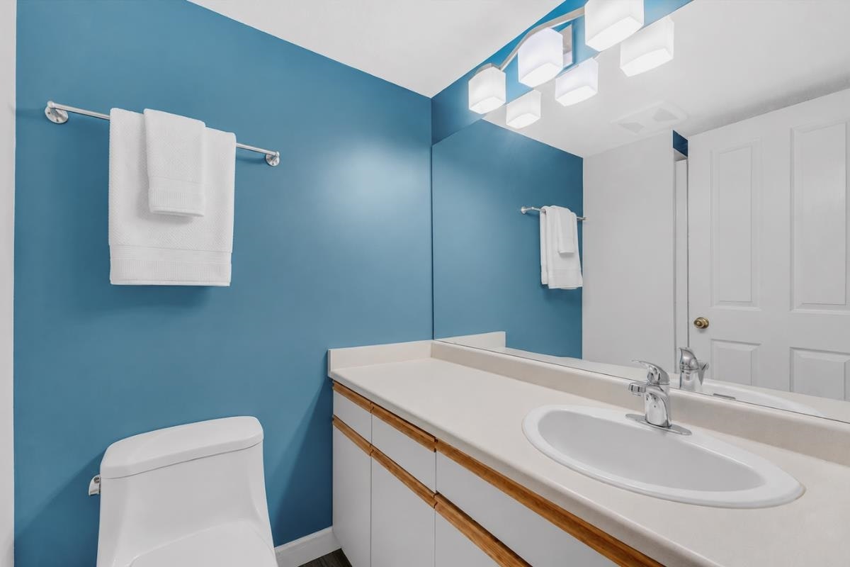 329-1215 Lansdowne Drive, Coquitlam, BC, V3E 2P6 - 16