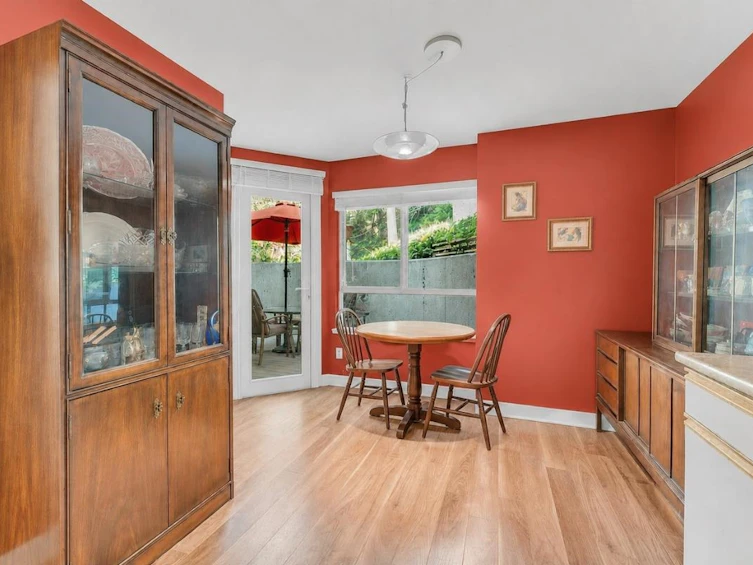 329-1215 Lansdowne Drive, Coquitlam, BC, V3E 2P6 - 10