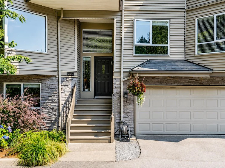 329-1215 Lansdowne Drive, Coquitlam, BC, V3E 2P6