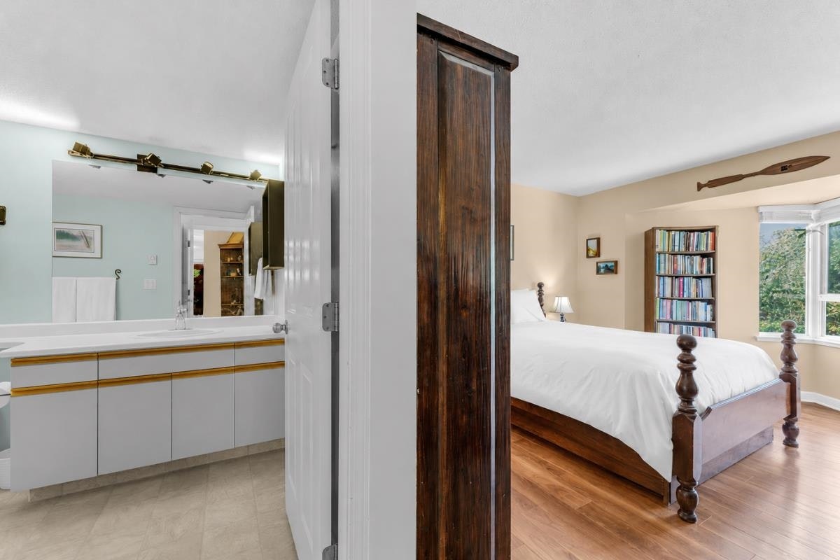 329-1215 Lansdowne Drive, Coquitlam, BC, V3E 2P6 - 13
