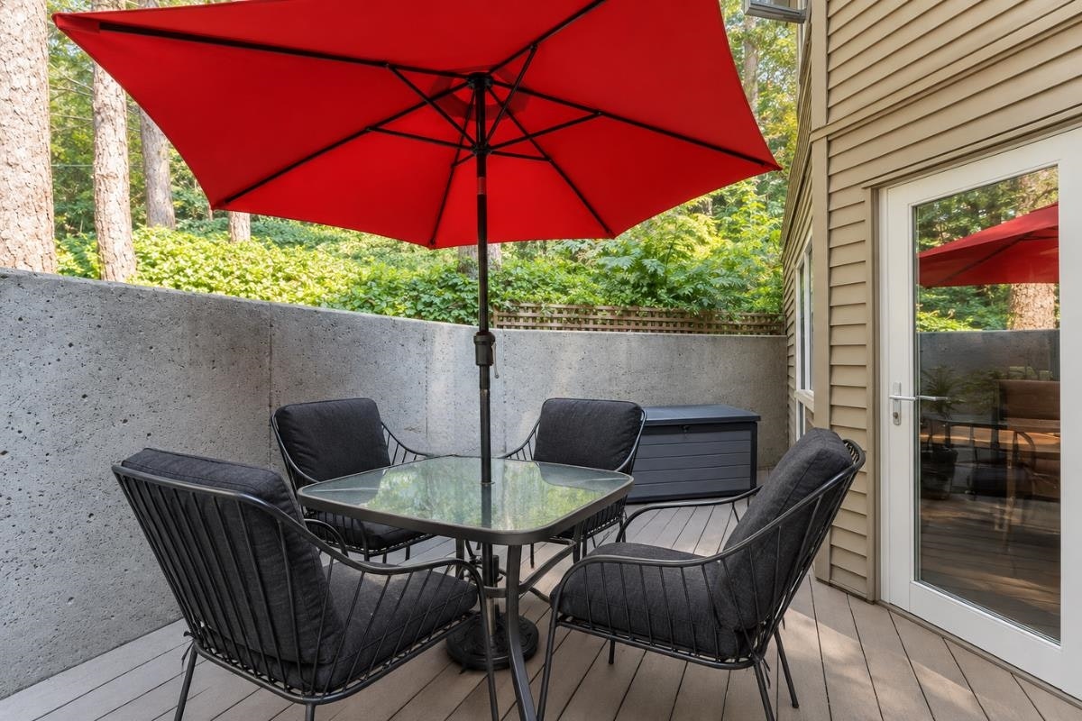 329-1215 Lansdowne Drive, Coquitlam, BC, V3E 2P6 - 7