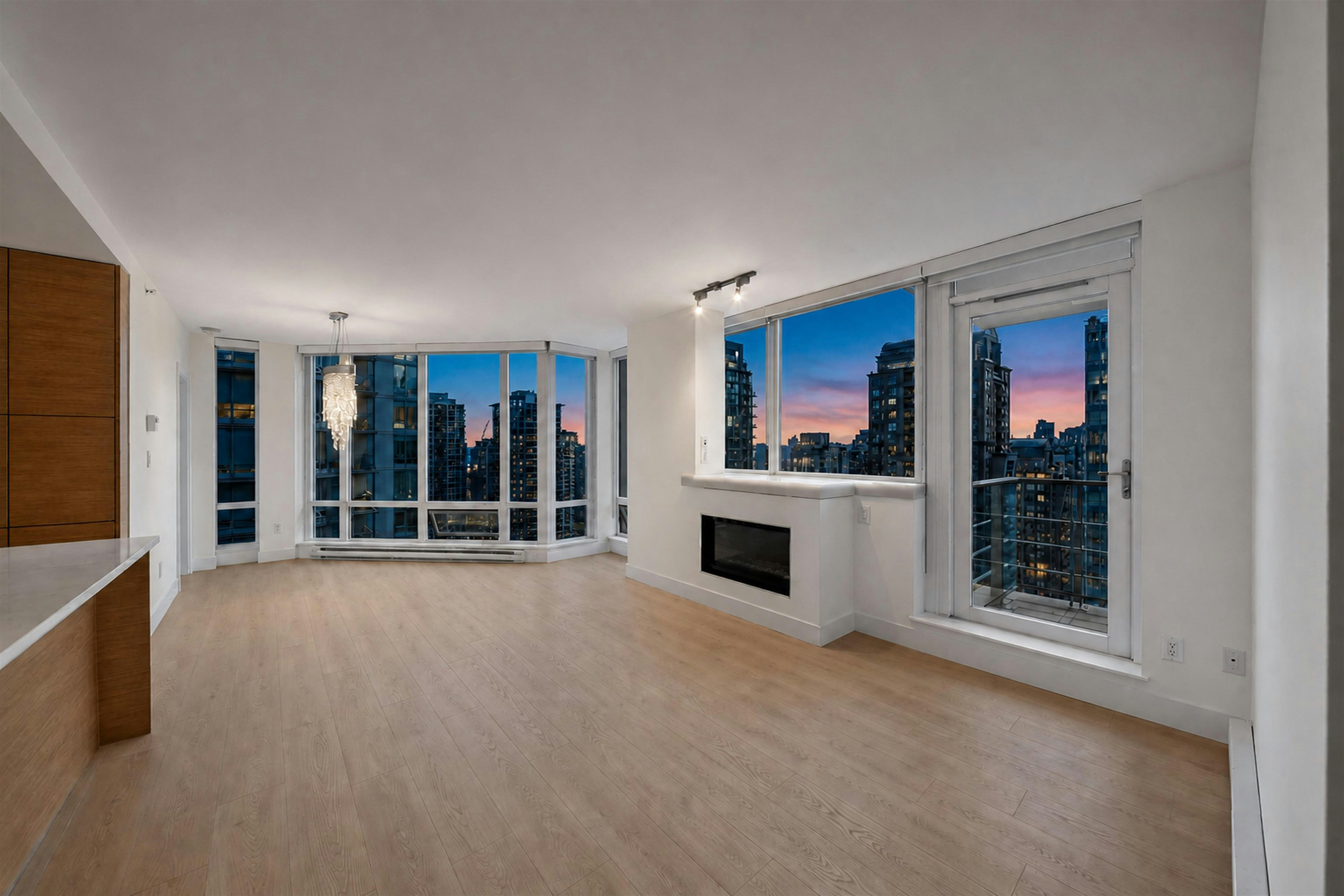 2101-565 Smithe Street - 4