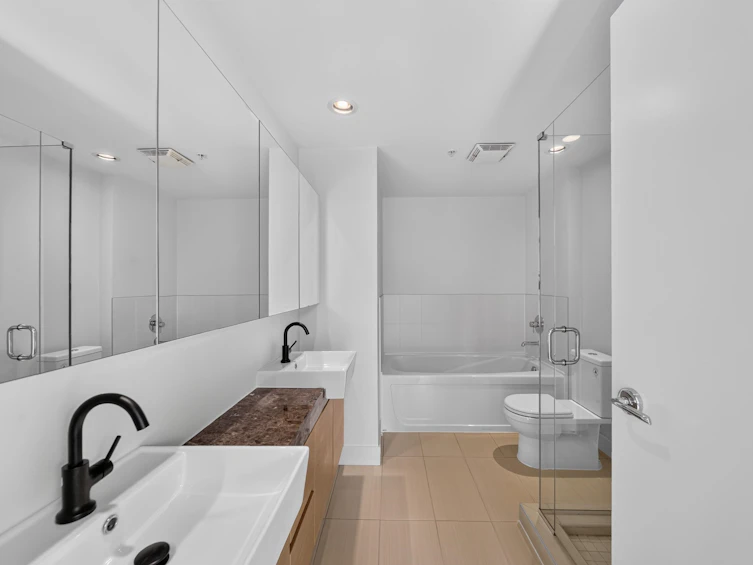2101-565 Smithe Street, Vancouver, BC, V6B 0E4 - 17
