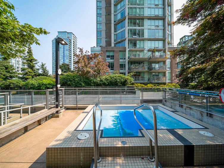 2101-565 Smithe Street, Vancouver, BC, V6B 0E4 - 21