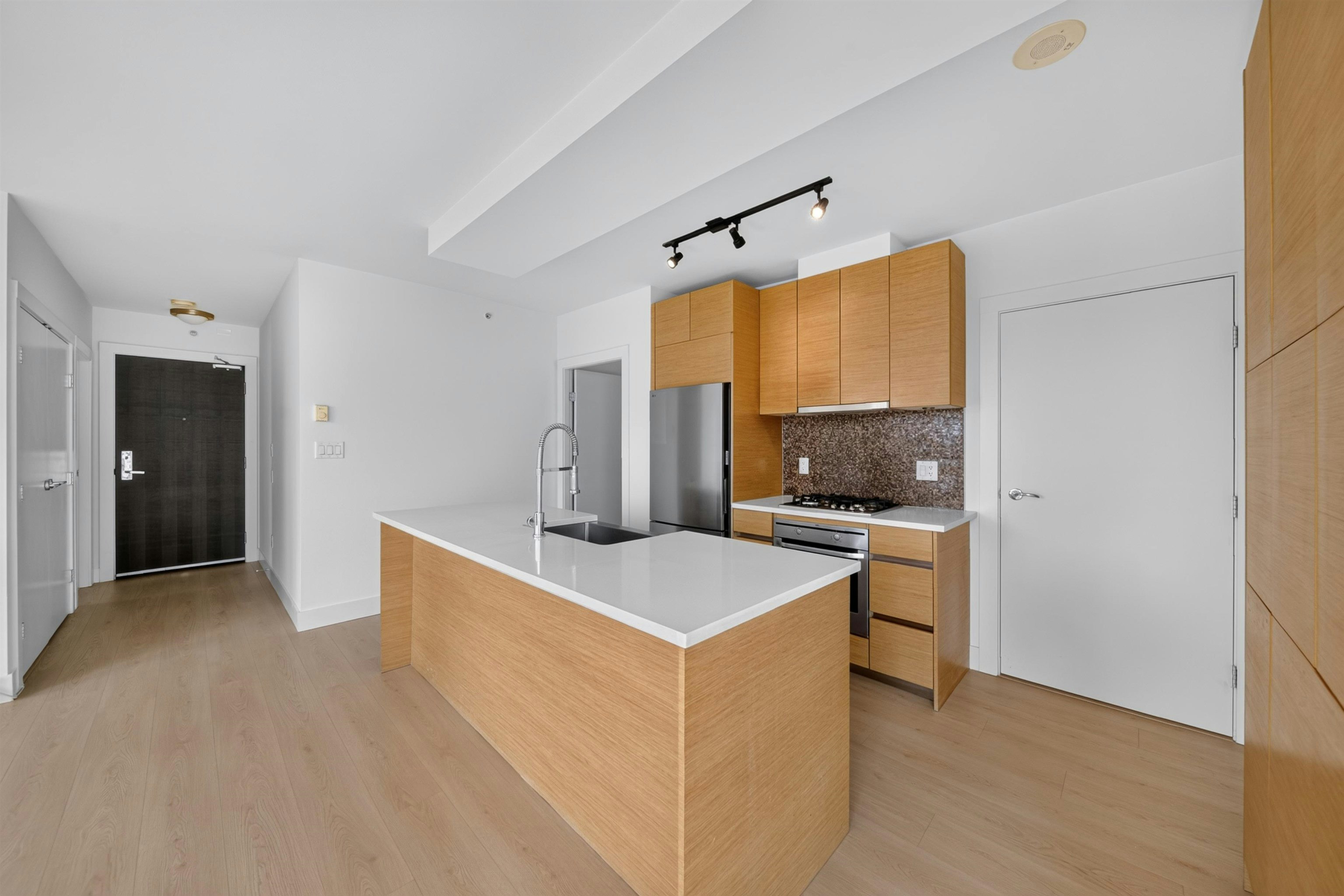 2101-565 Smithe Street, Vancouver, BC, V6B 0E4 - 6